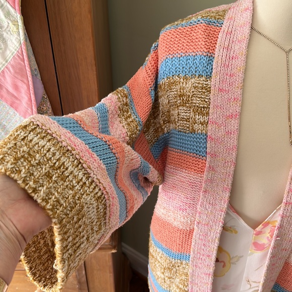 Anthropologie sweater duster🍑💙 - Picture 2 of 9